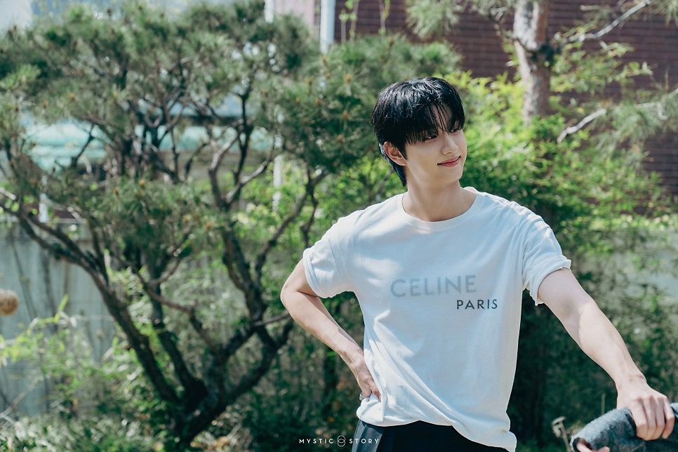 7 interesting facts about Korean actor Kim Jae Won from Yumi's Cells season 