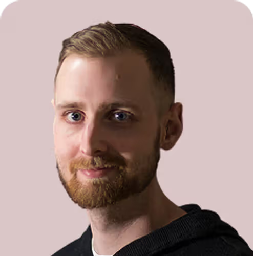 Creative technologist at onfigr