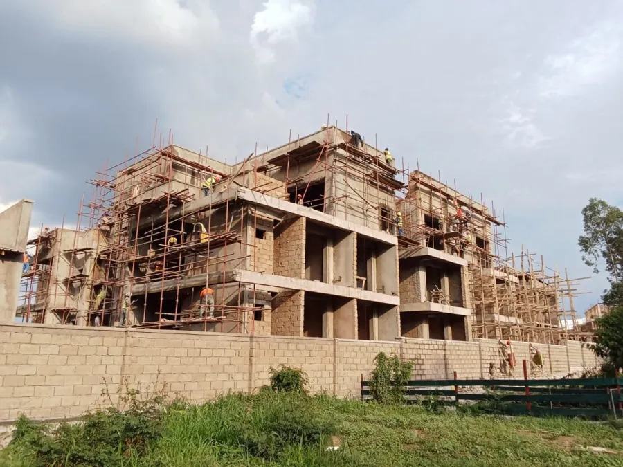 Azalea Apartments photo 6