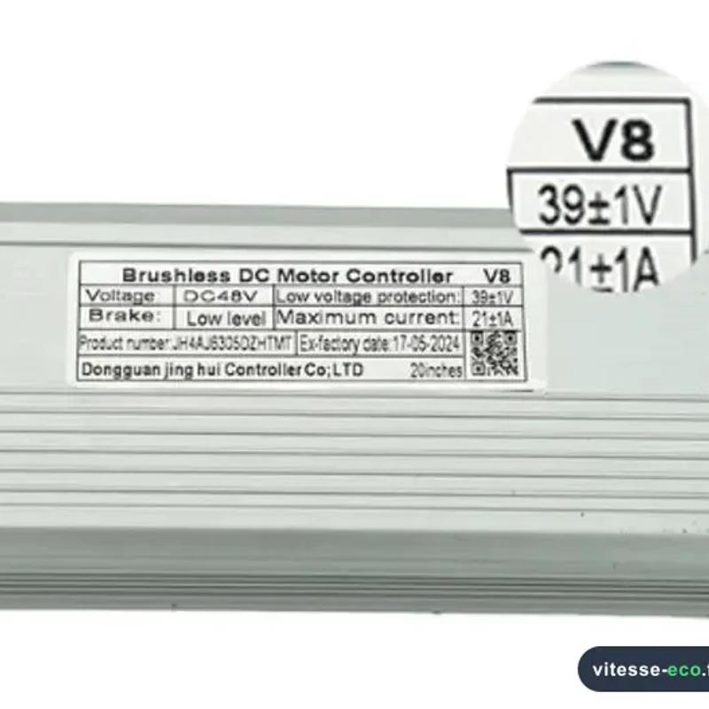 Contrôleur OUXI V8 2024-2025 avec écran M5