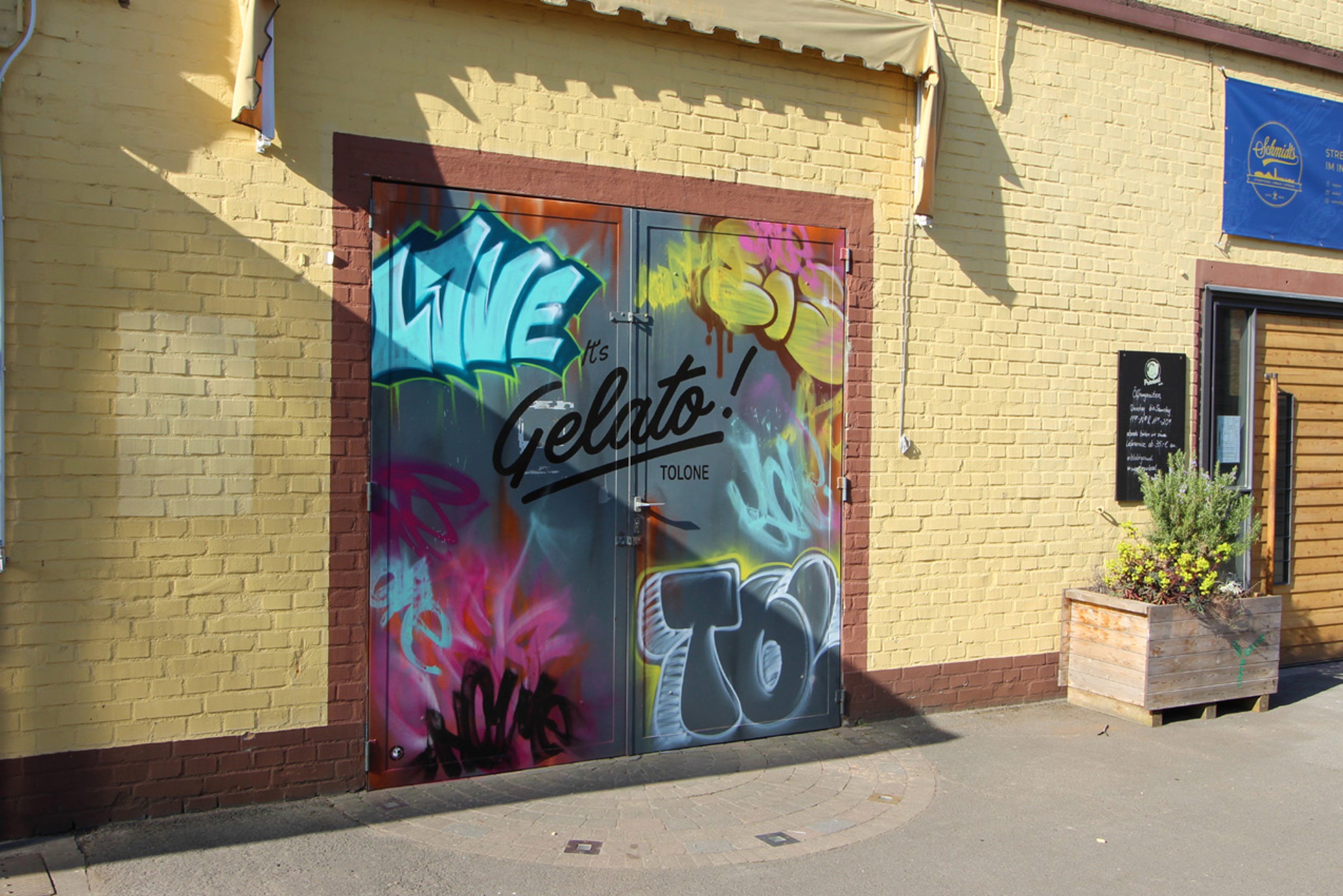 It´s Gelato Tolone Store im Industriehof, Bild 3