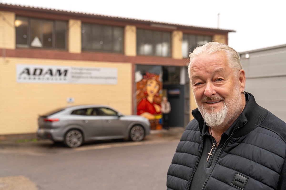 NEU im i-HOF: ADAM FAHRSCHULEN