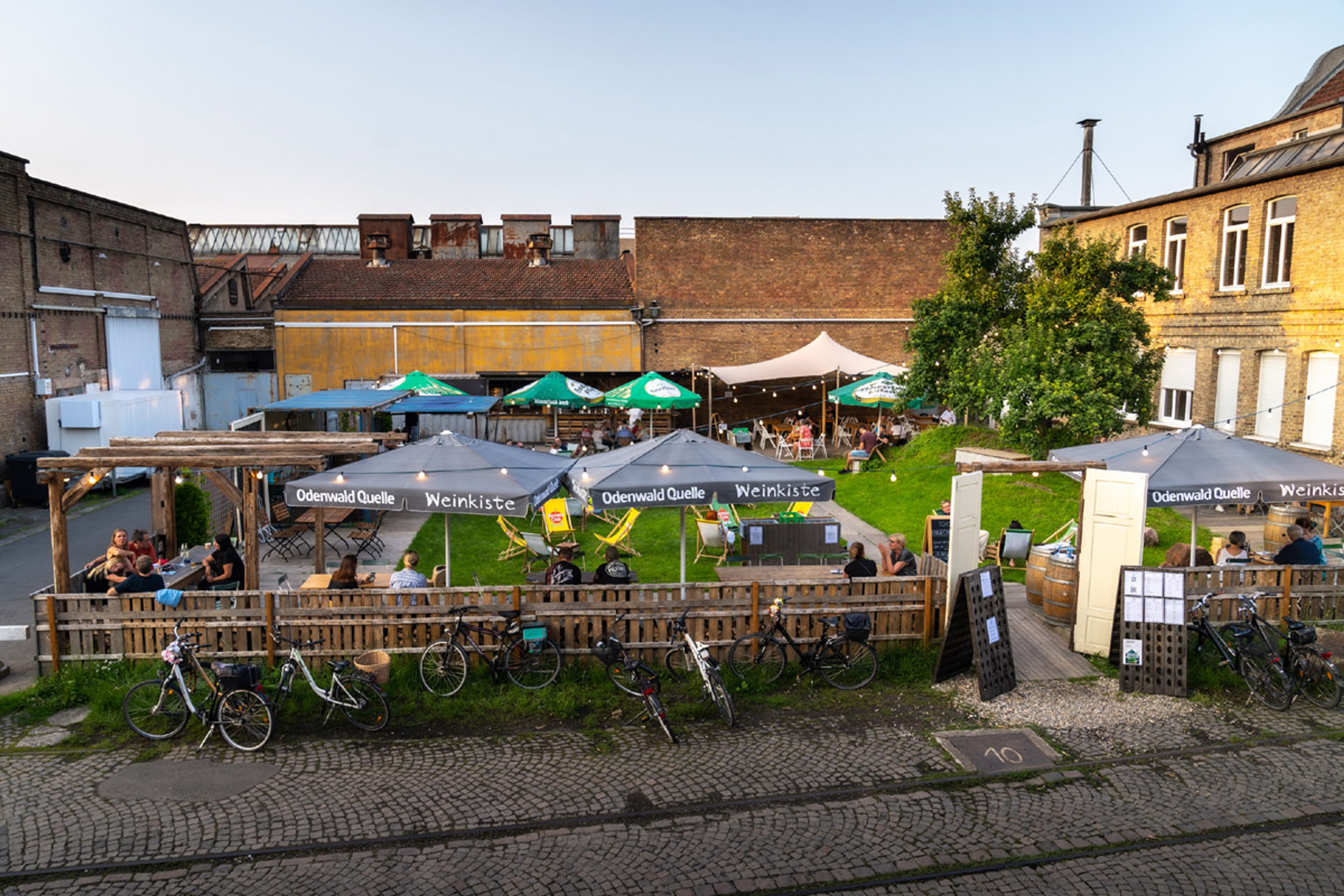 Abends im Industriehof Speyer August 2021