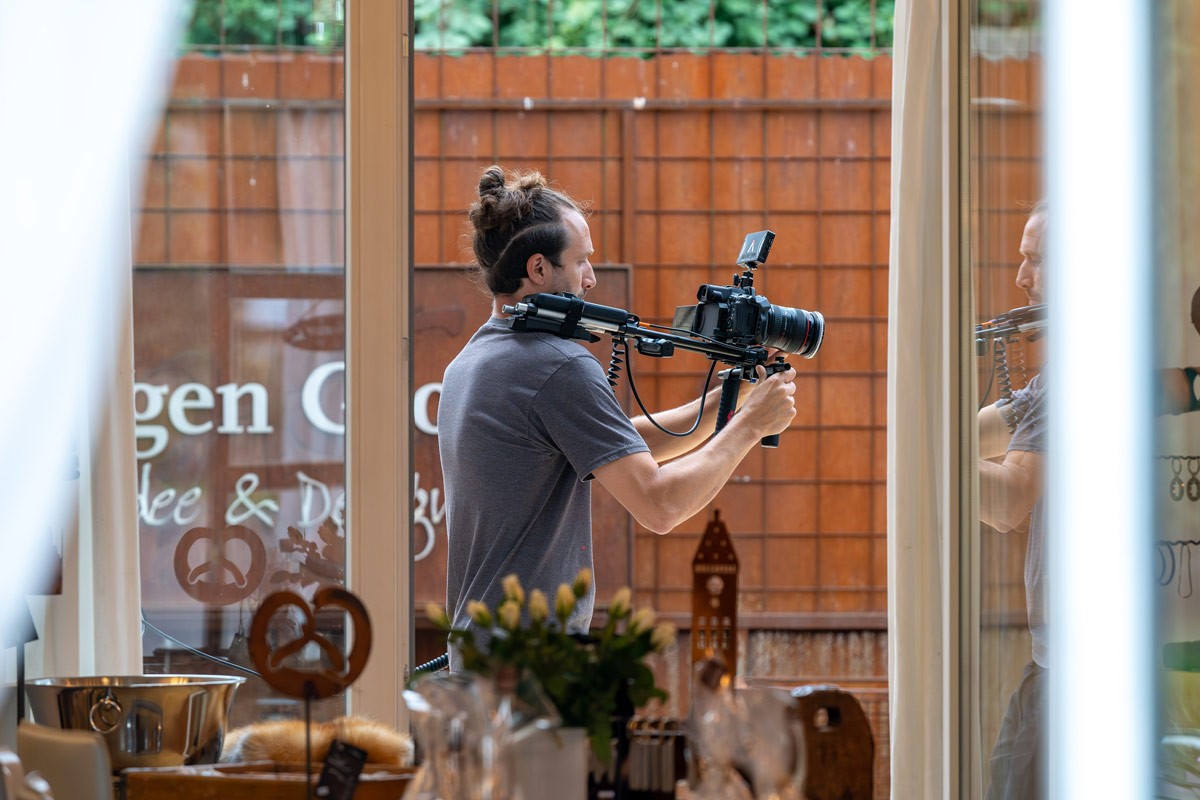 ZDF-Team von „Volle Kanne“ zu Besuch im i-HOF