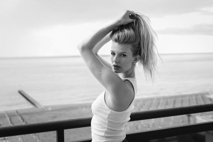 Anasweet · Shoot · Hotel