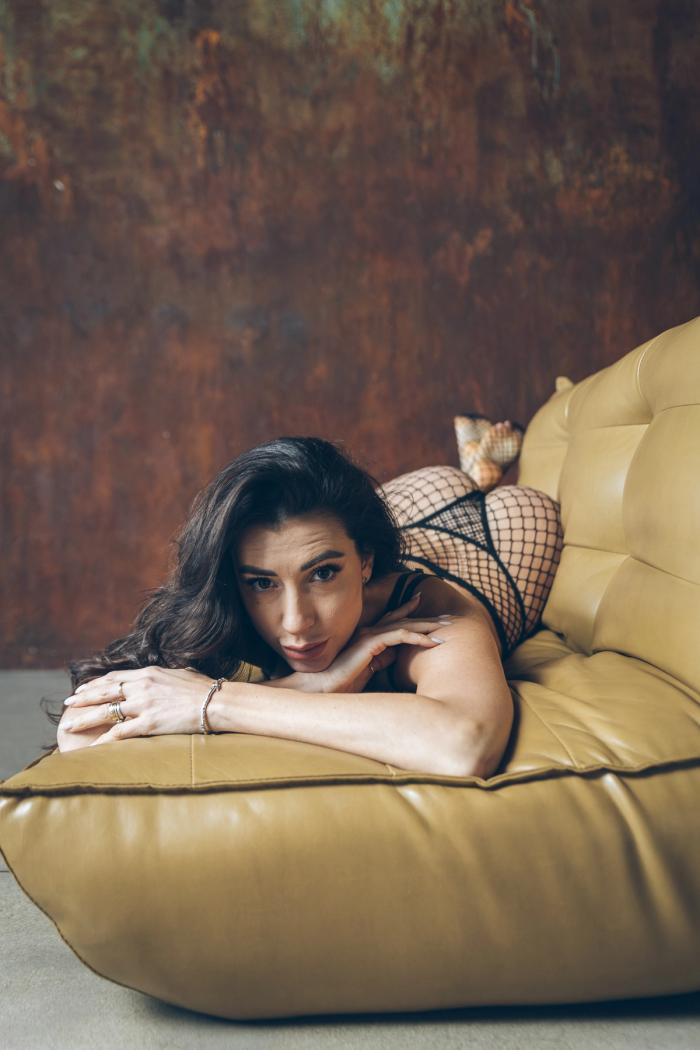 Paola Alpago · Loft