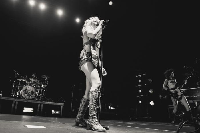 Amyl And The Sniffers · Trieste