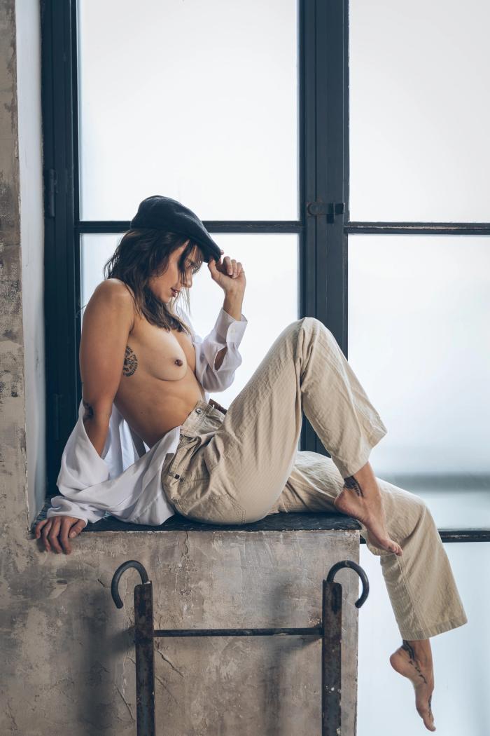 Rebeka · Ndustrial Studios