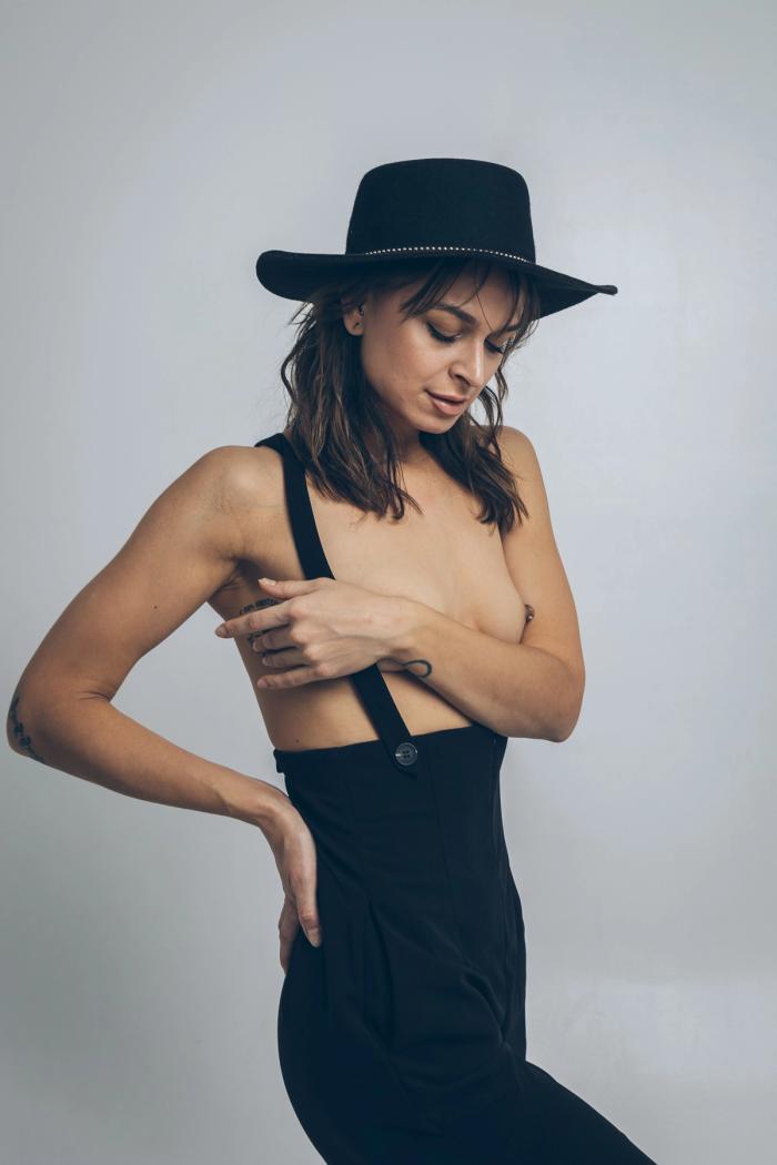 Rebeka · Ndustrial Studios