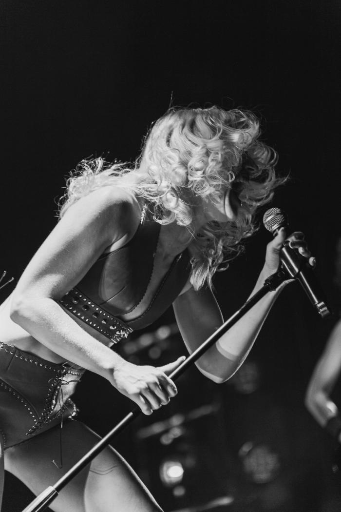 Amyl And The Sniffers · Trieste