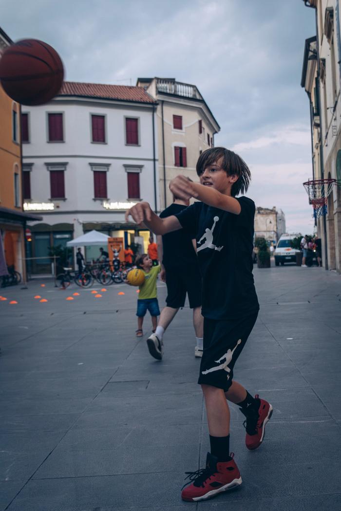 Giovediamoci