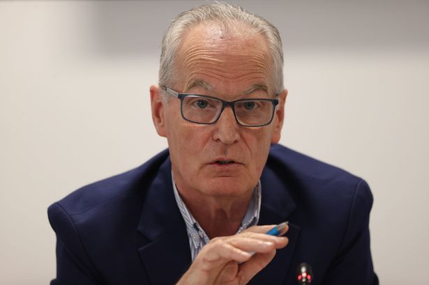 Sinn Féin's Gerry Kelly to stand down at next election