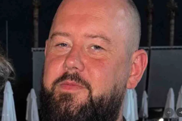 North Belfast 'knife attack hero' says he will share fundraiser with victim as £20k raised in 24 hours North Belfast 'knife attack hero' says he will share fundraiser with victim as £20k raised in 24 hours