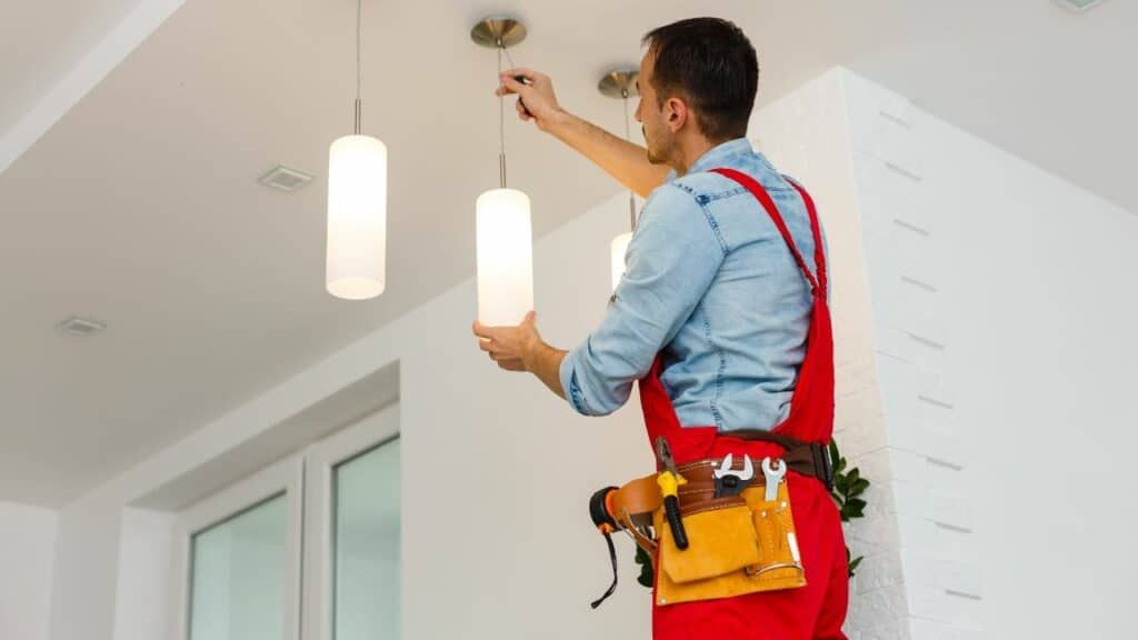 How To Reduce Electricity Bills Through Efficient Lighting