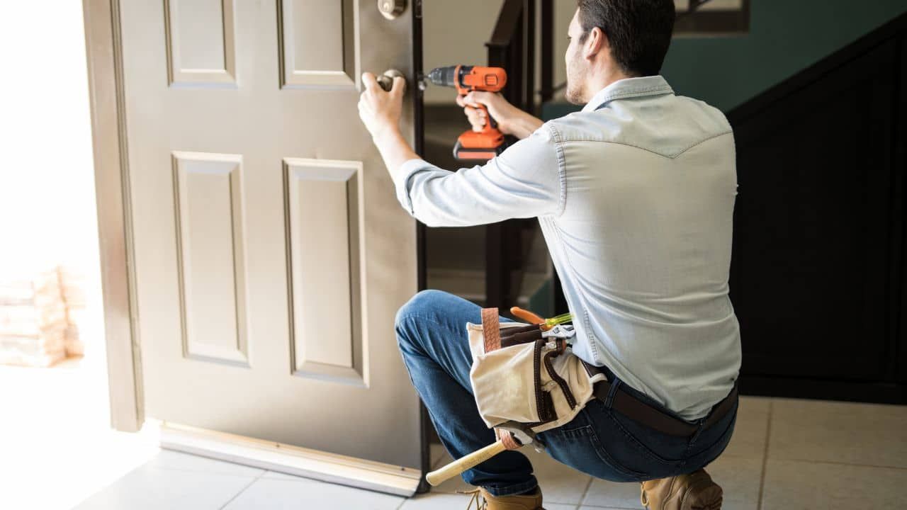 Door-Lock-Replacement-Services