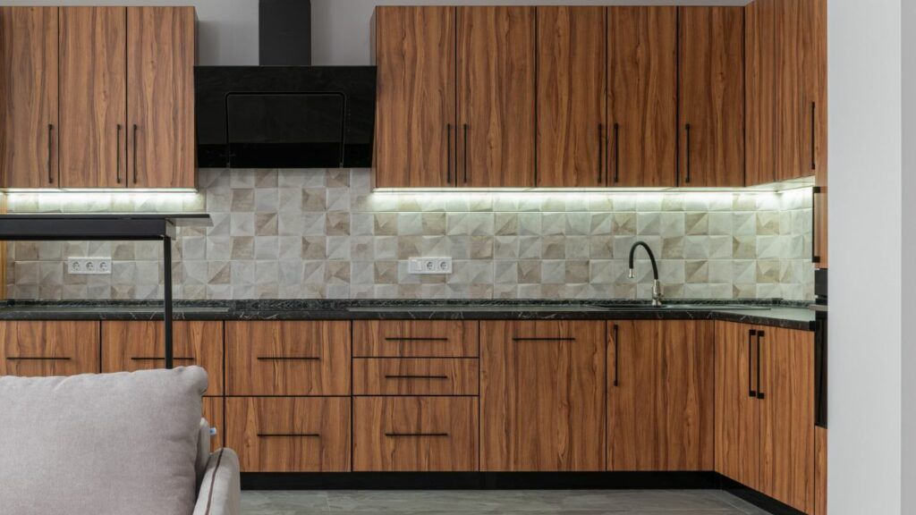 How Does Kitchen Cabinet Surface Laminate Resurfacing Work