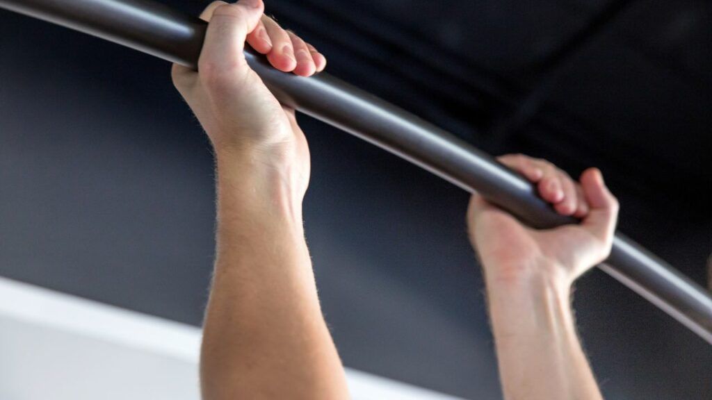 Pull-Up-Bar-Installation
