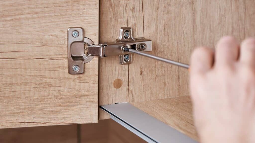 Tips to Maintain your Kitchen Cabinet Doors