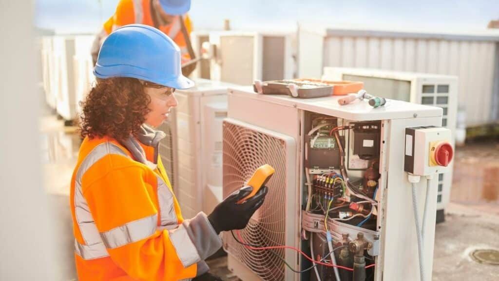 Aircon-Gas-Top-Up-Service