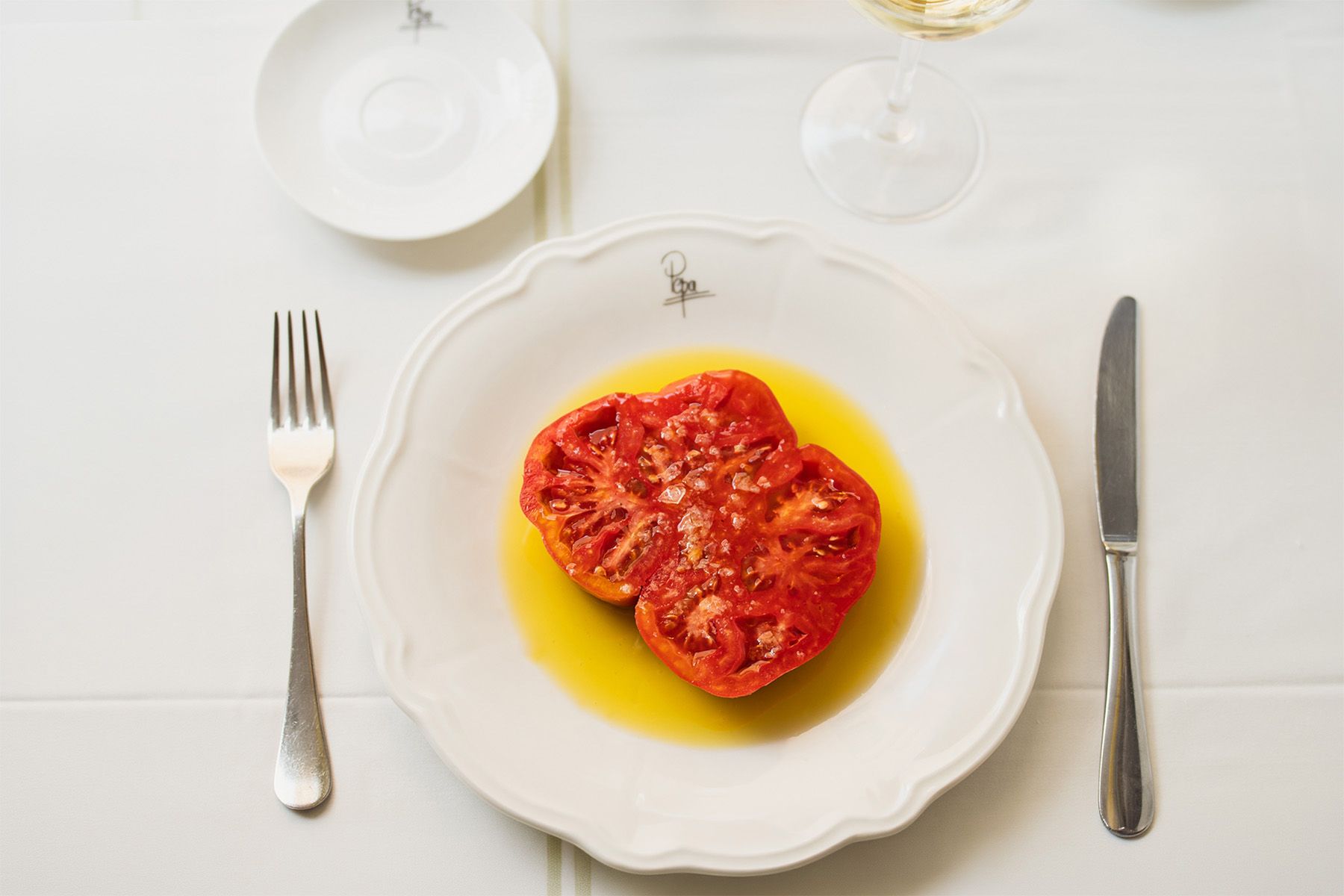 Tomates fotografiados para El Quenco de Pepa durante una sesión de fotografía gastronómica para Guía Repsol en Madrid.
