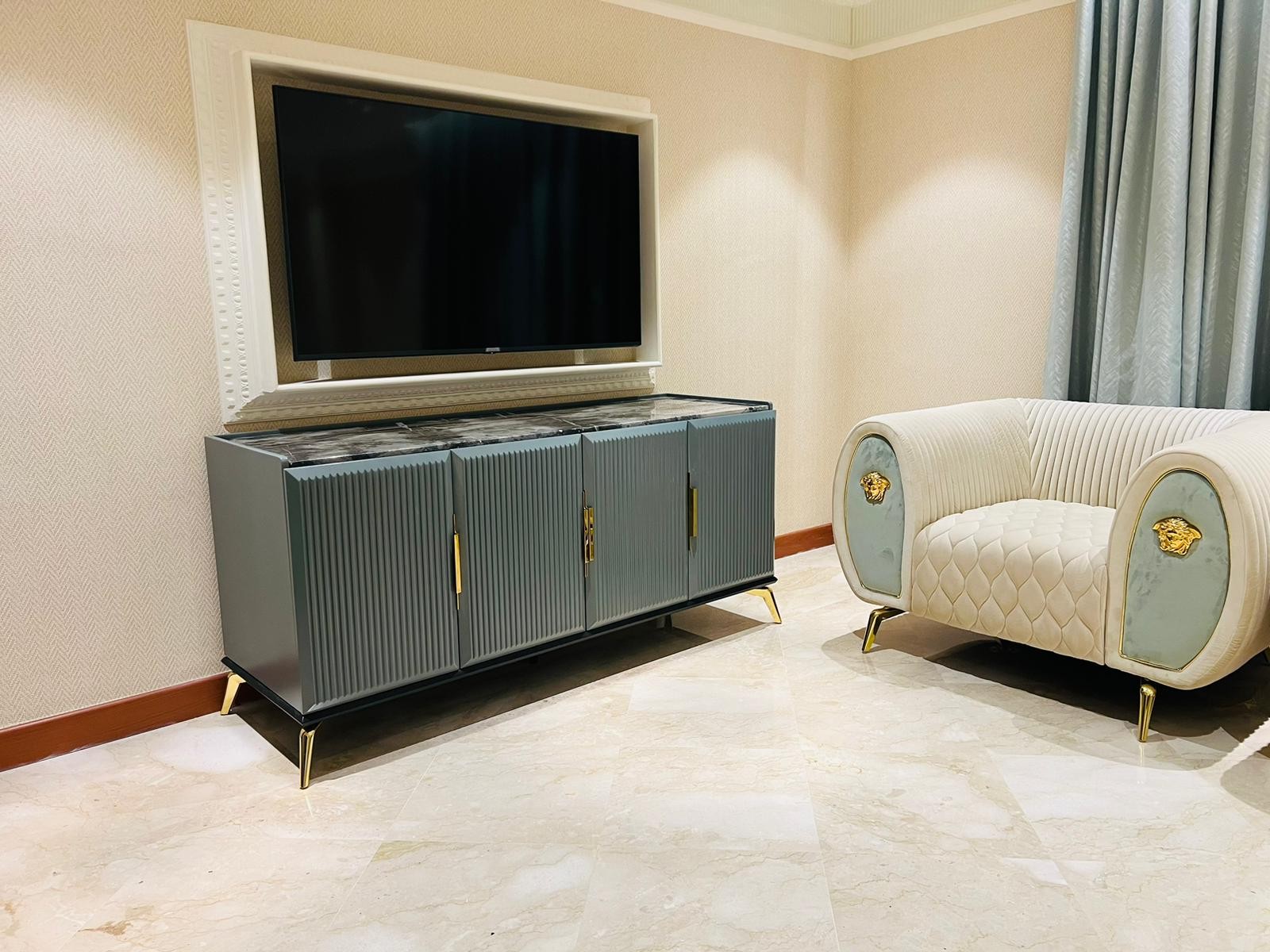 TV Console 23