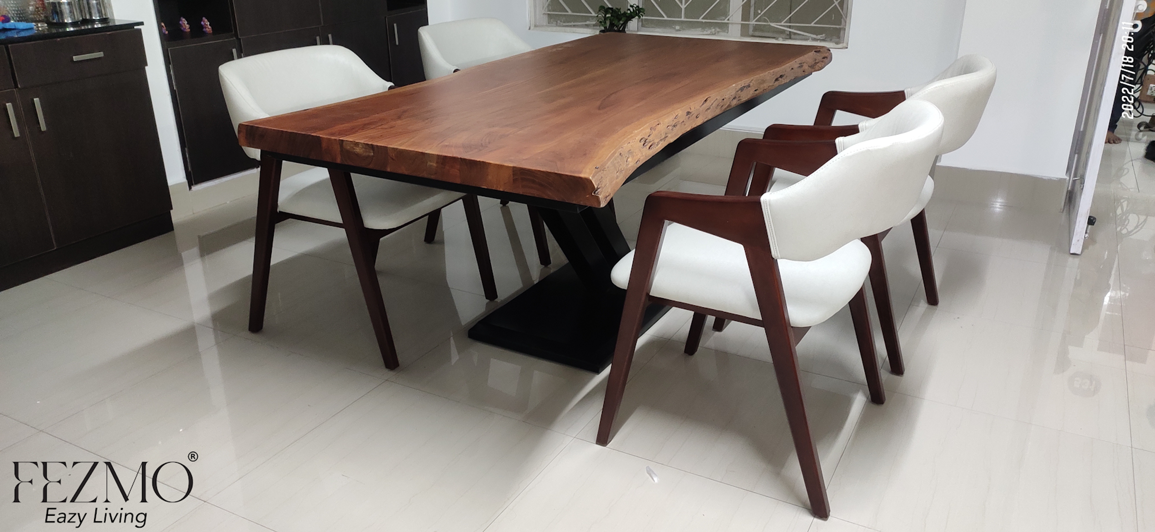 A Dining Table Holds More Than Food: Designing the Place Where Life Happens