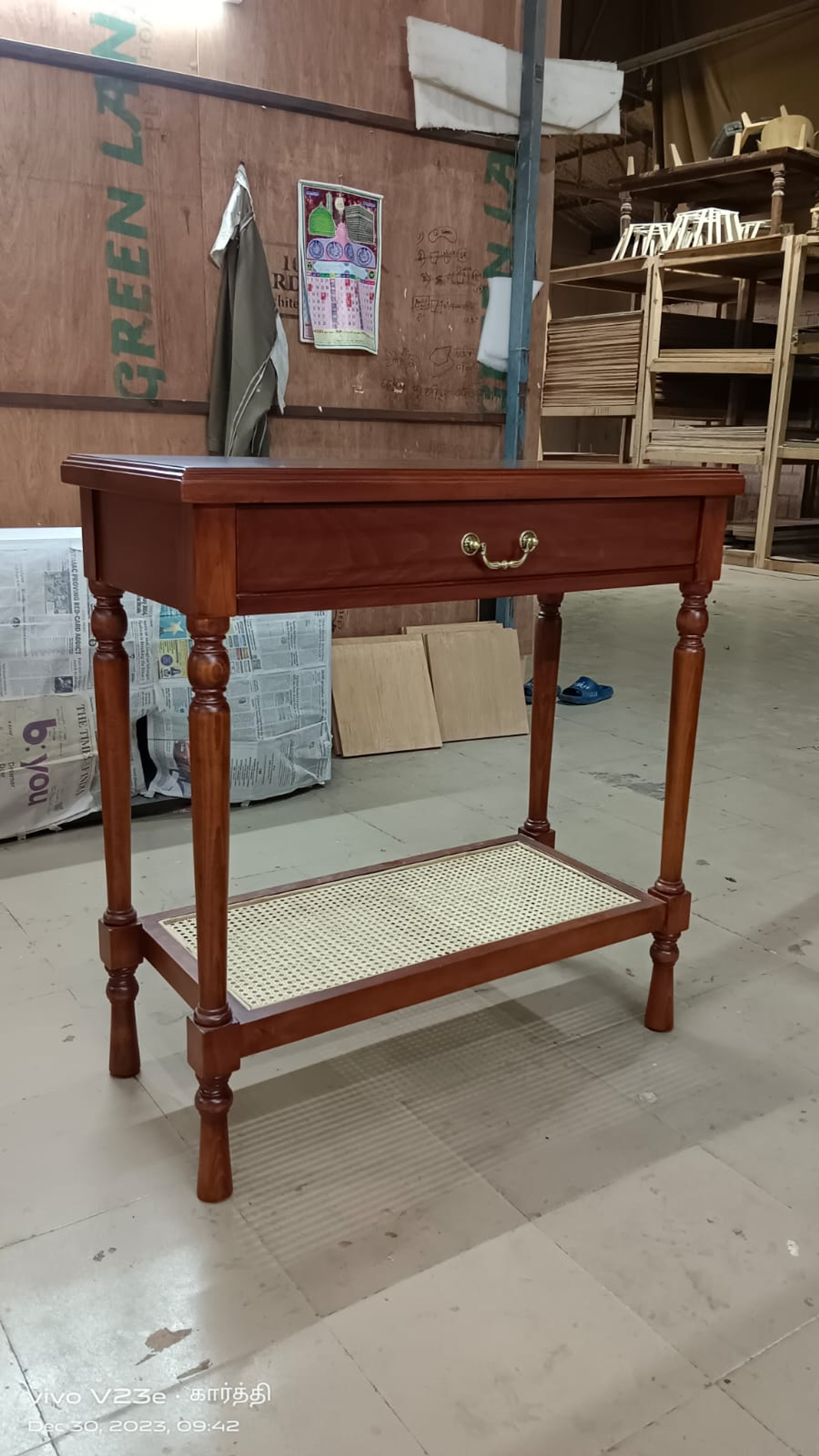 TV Console 22