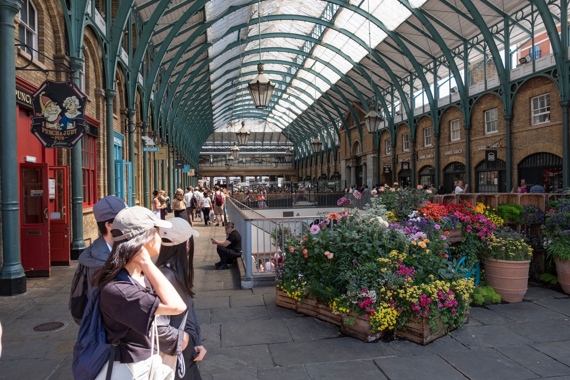 A Quiet Summer Afternoon at a Café Near Covent Garden