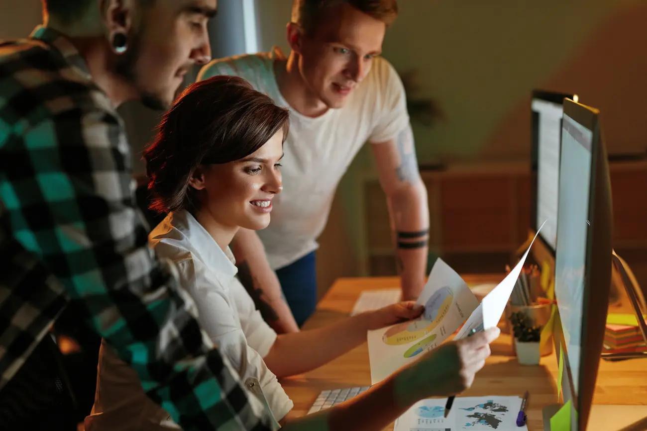 web designers using core principles to design and development an optimized website