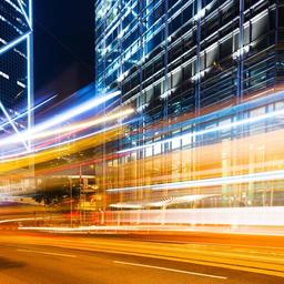 fast-moving-city