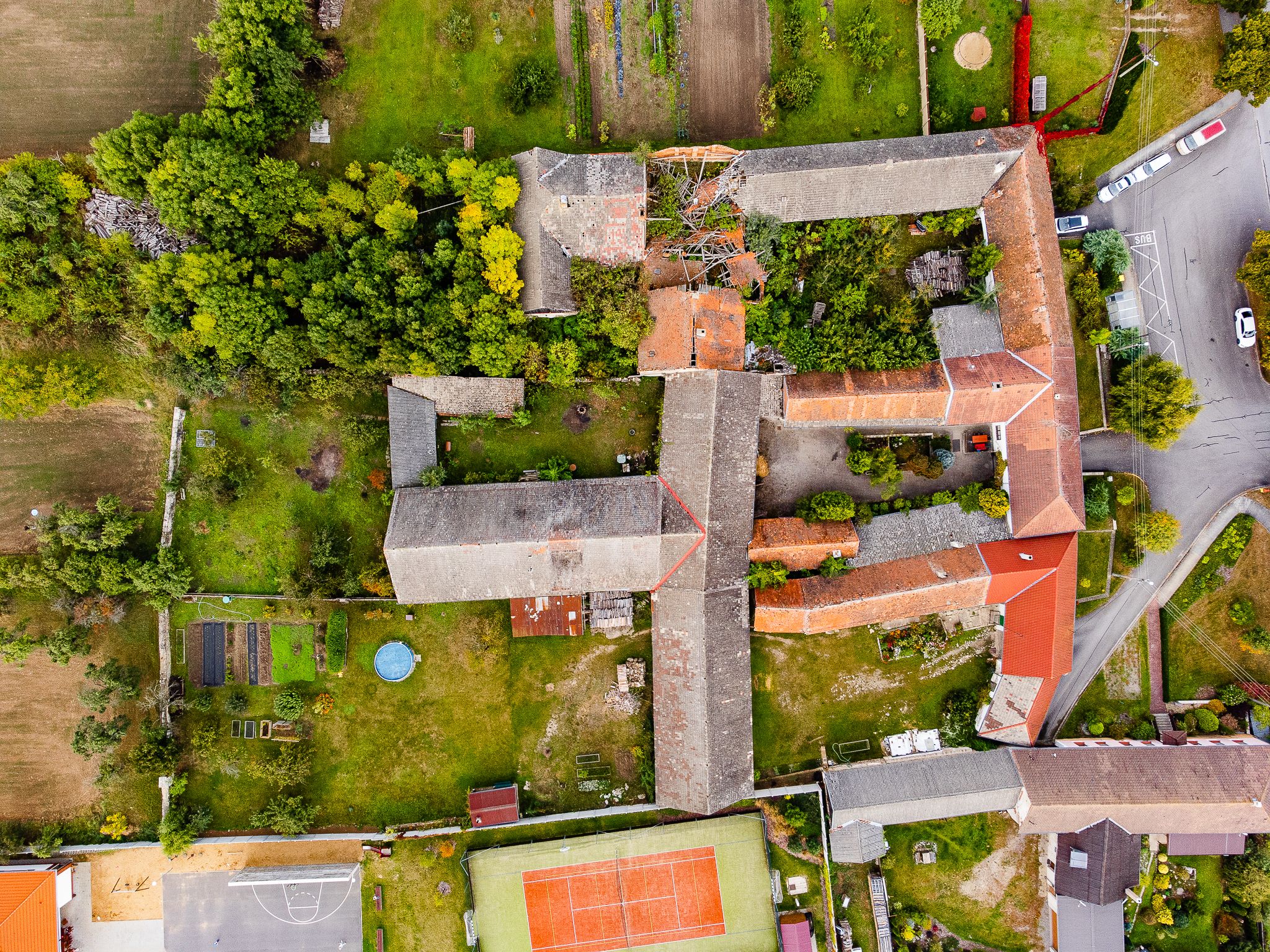 ZEMĚDĚLSKÁ USEDLOST, 675 52 Petrůvky - 3