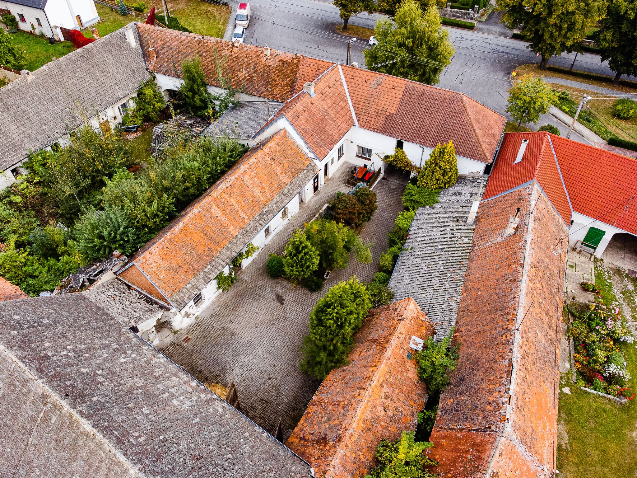 ZEMĚDĚLSKÁ USEDLOST, 675 52 Petrůvky - 4