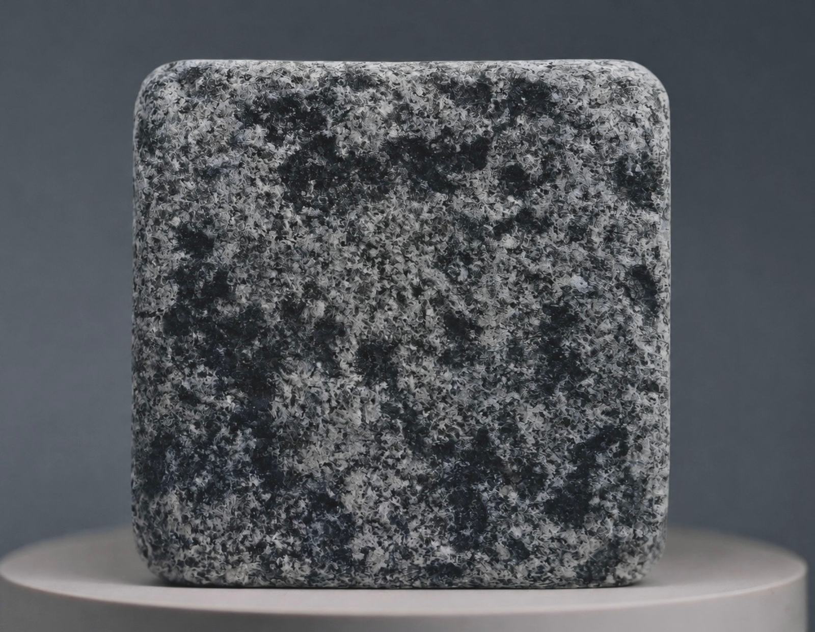 Arctic Black| Antique Finish