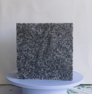 G654 Sesame Black split finish granite cobblestone with natural black-grey mineral texture for landscape, driveway and project paving.