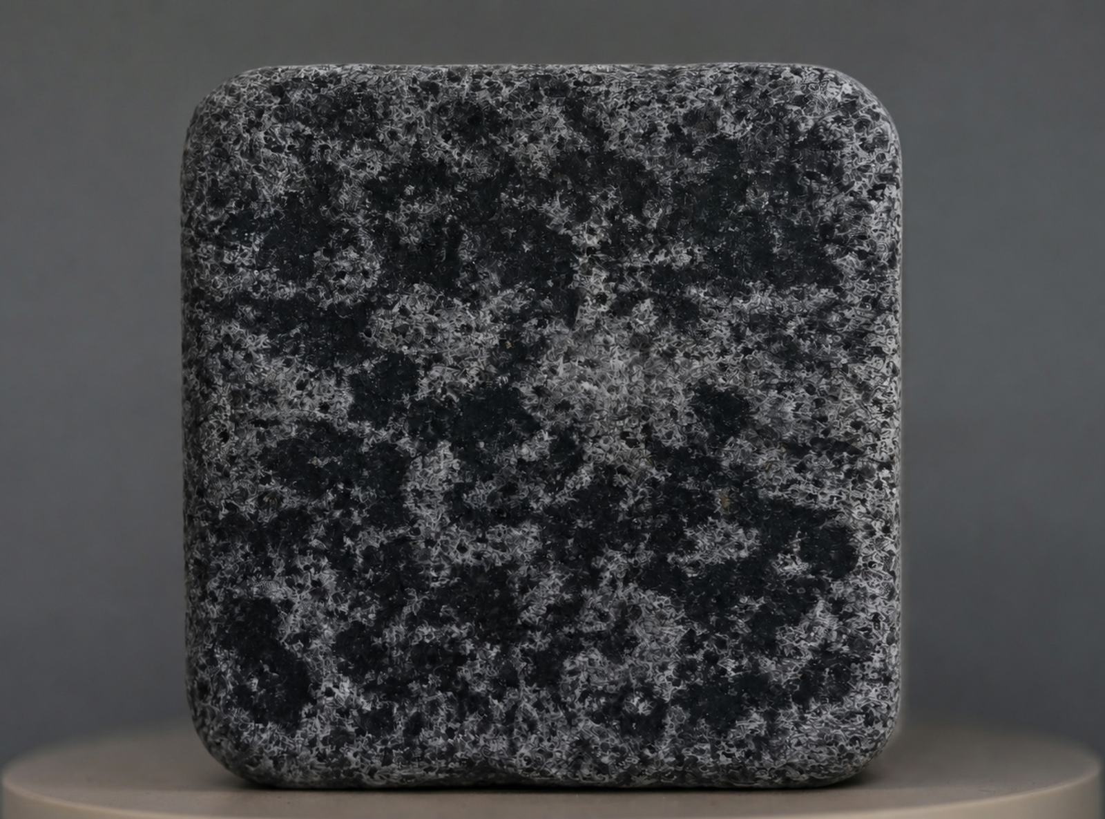 Ink Onyx | Antique Finish