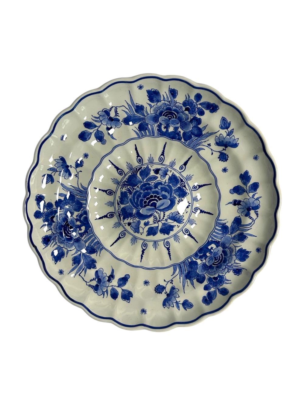 Porceleyne Fles Scalloped Plate with Floral Motifs