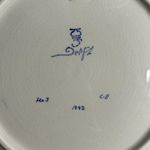 Porceleyne Fles Plate with Central Floral Bouquet view 5
