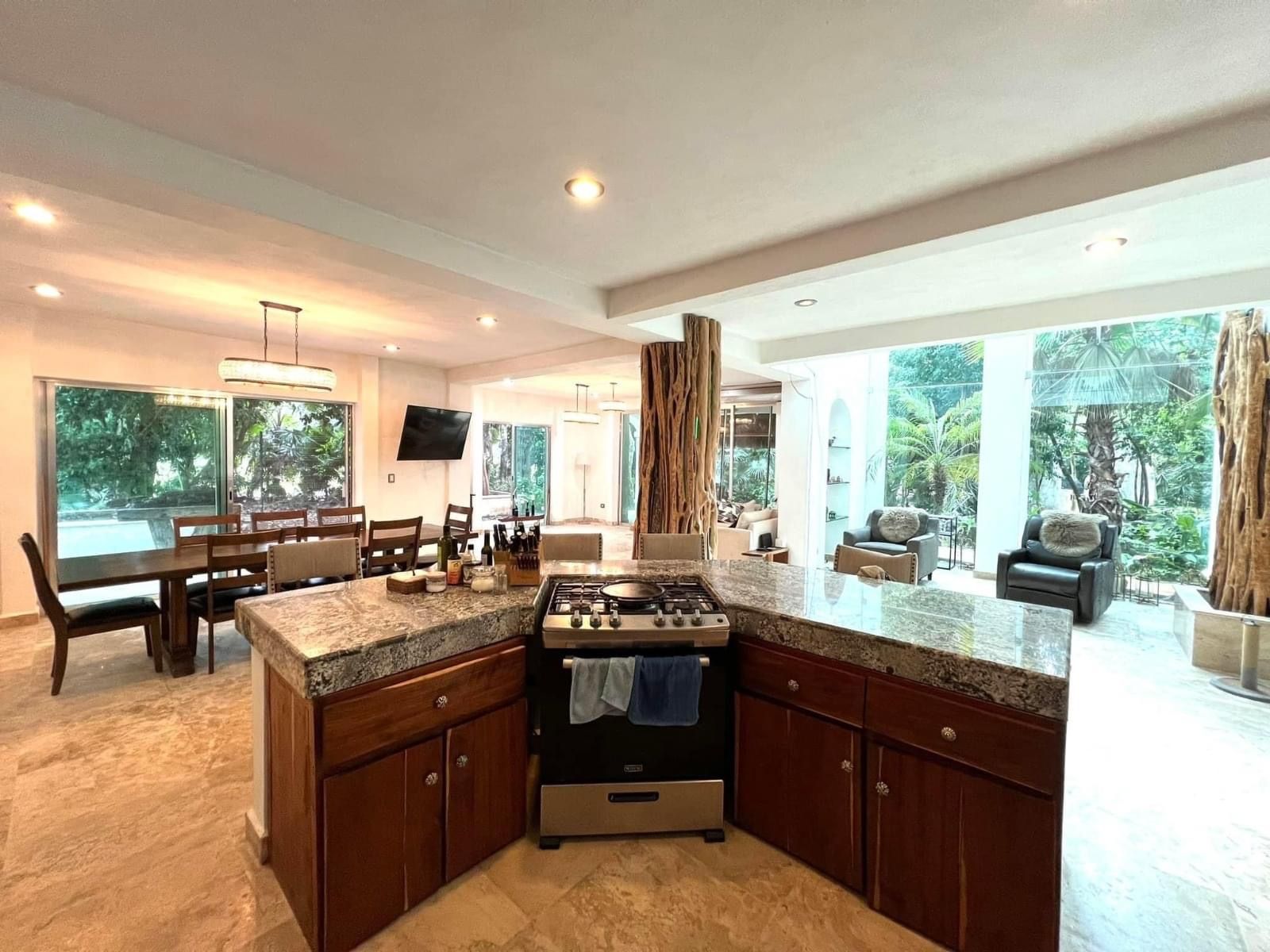 Villa Peacock Playacar For Sale image 8 of 28