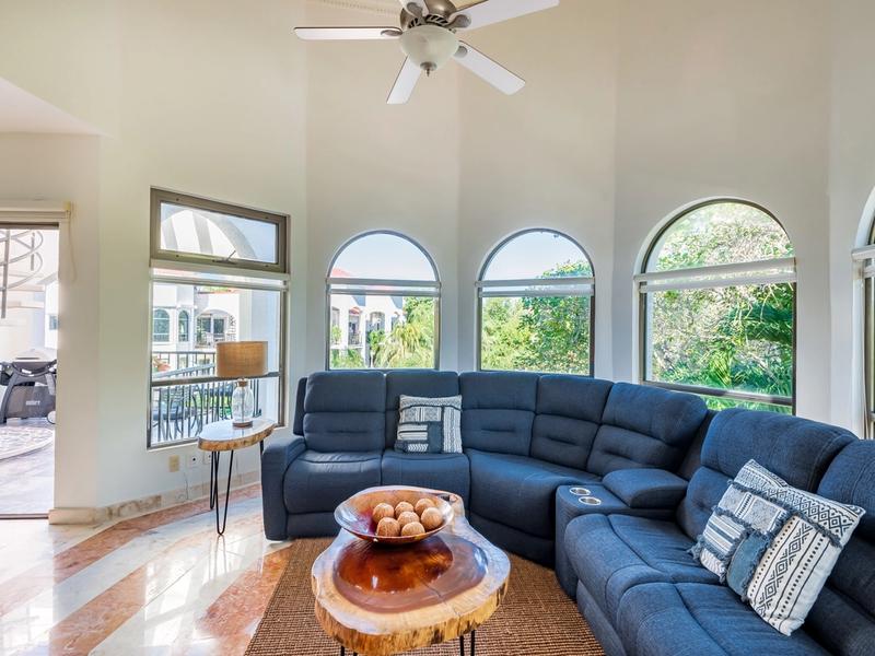 Paseo Del Sol Penthouse For Sale image 37 of 50