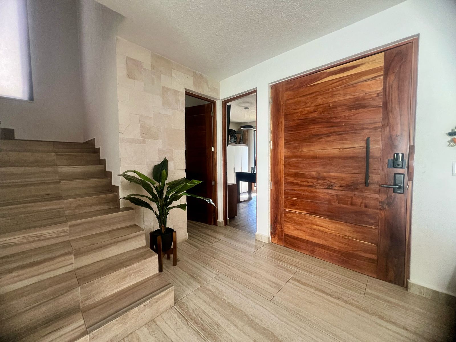 Modern 3 Beds Villa in Bambu image 22 of 29