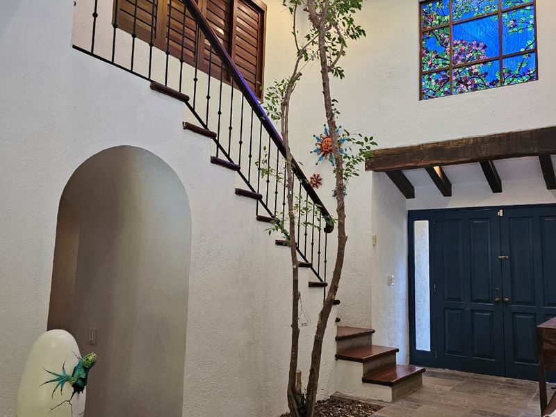 Charming Villa Rental Golf Course image 17 of 38