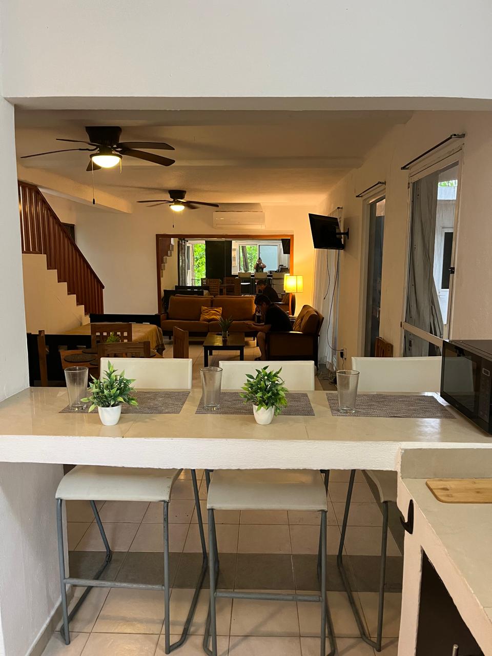 Charming 2-Bedroom Garden House image 3 of 13