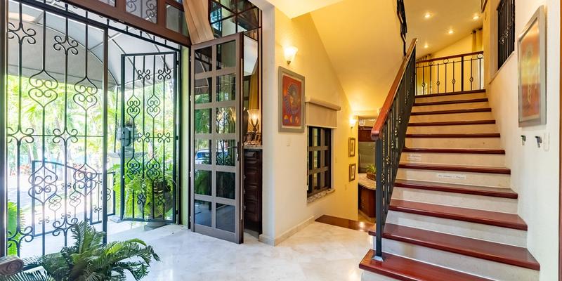 Playacar Villa Close to Beach image 40 of 50