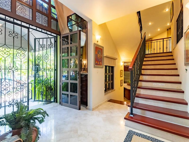 Playacar Villa Close to Beach image 40 of 50