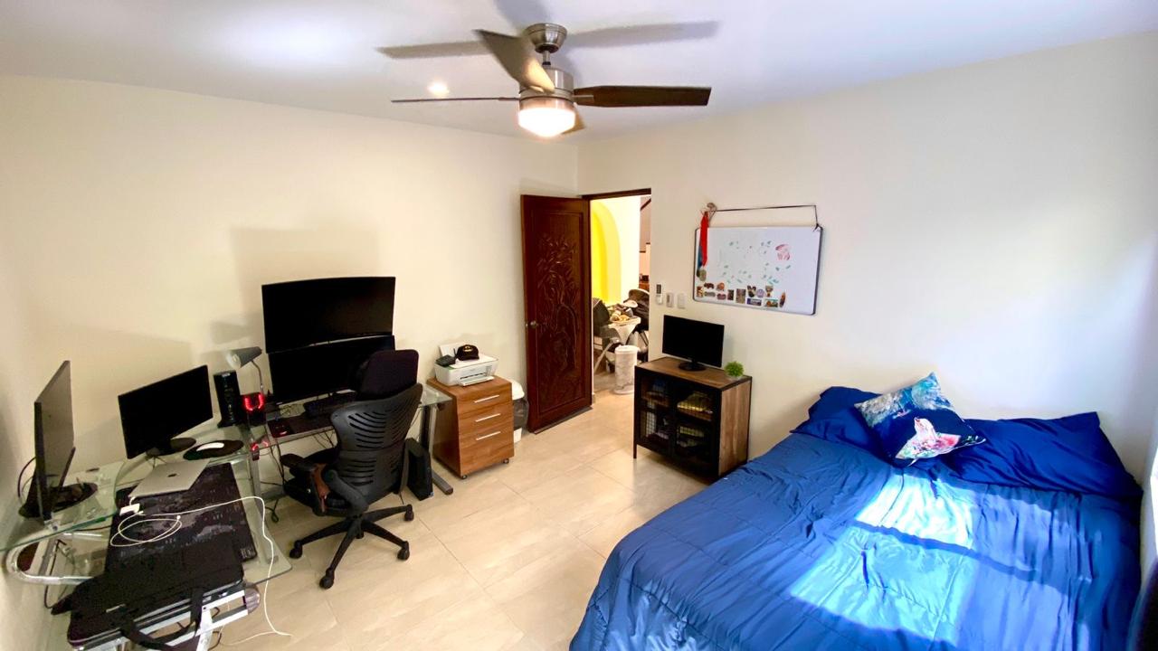 4 Bedroom Villa in Playacar  image 14 of 28