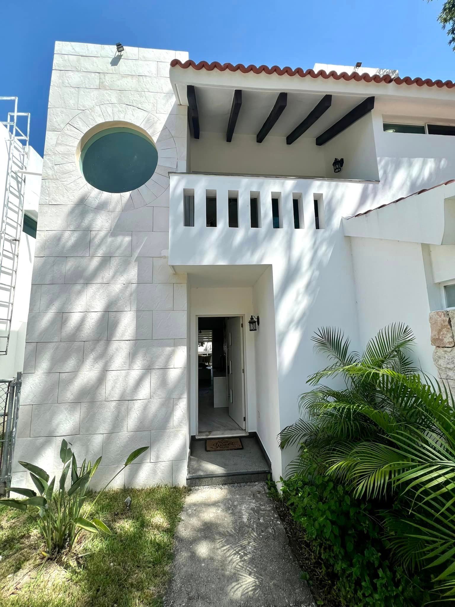 Real Del Carmen House image 10 of 20