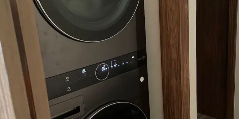 AWA Luxury 3 Beds Apartment image 46 of 51