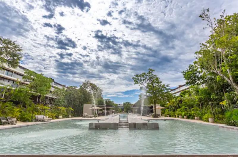 AWA Luxury 3 Beds Apartment image 23 of 51