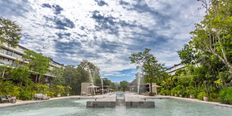 AWA Luxury 3 Beds Apartment image 23 of 51