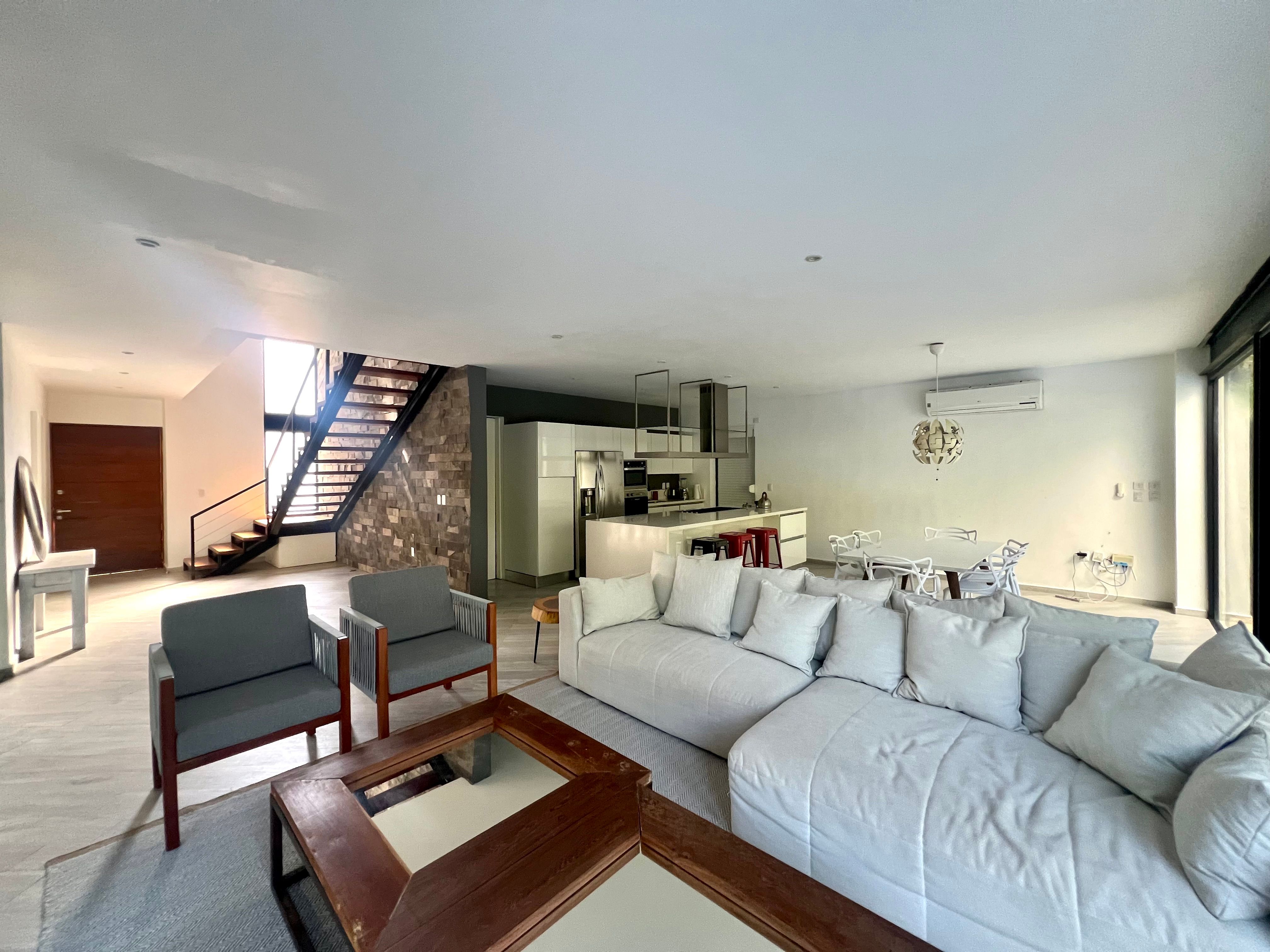 Club Real Modern Villa for rent image 16 of 22